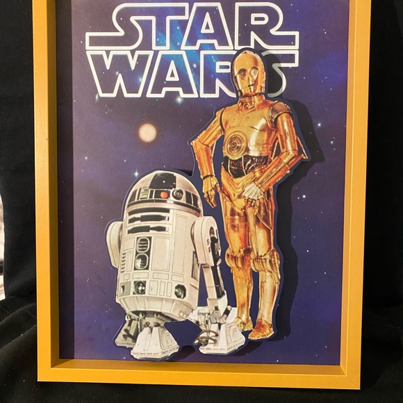 Pop Creations Star Wars 3D R2-D2 and C-3PO wall hanging Yellow Gold Frame NEW - Picture 5 of 6